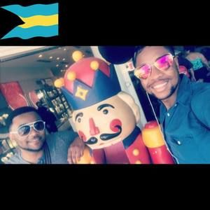 Meet your Posher, Tyler